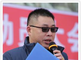 学海竞渡长风破浪 考场争雄蟾宫折桂